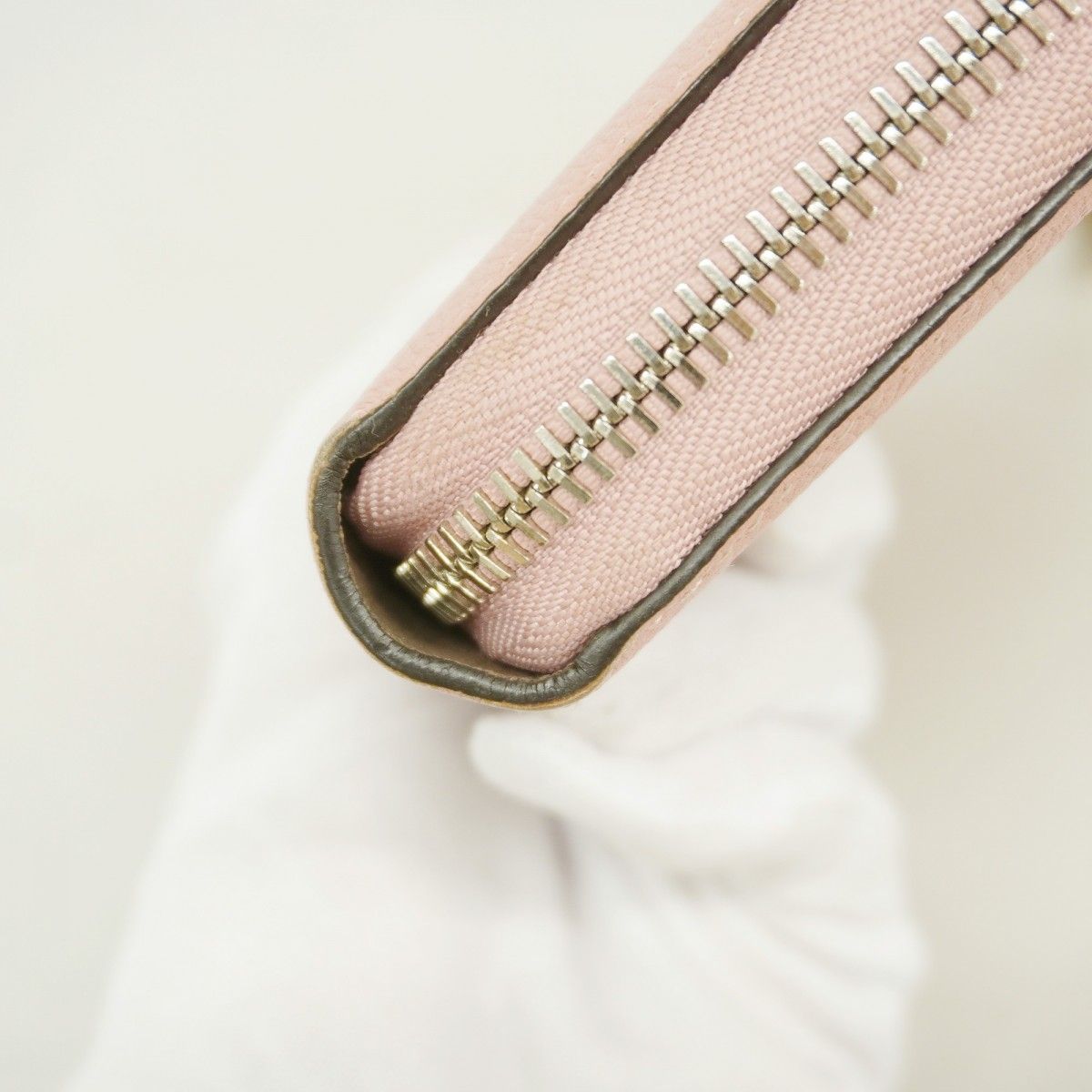 Louis Vuitton Wallet Portefeuille Comet Magnolia — view 7