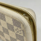 Louis Vuitton Wallet Damier Azur Zippy White — view 5