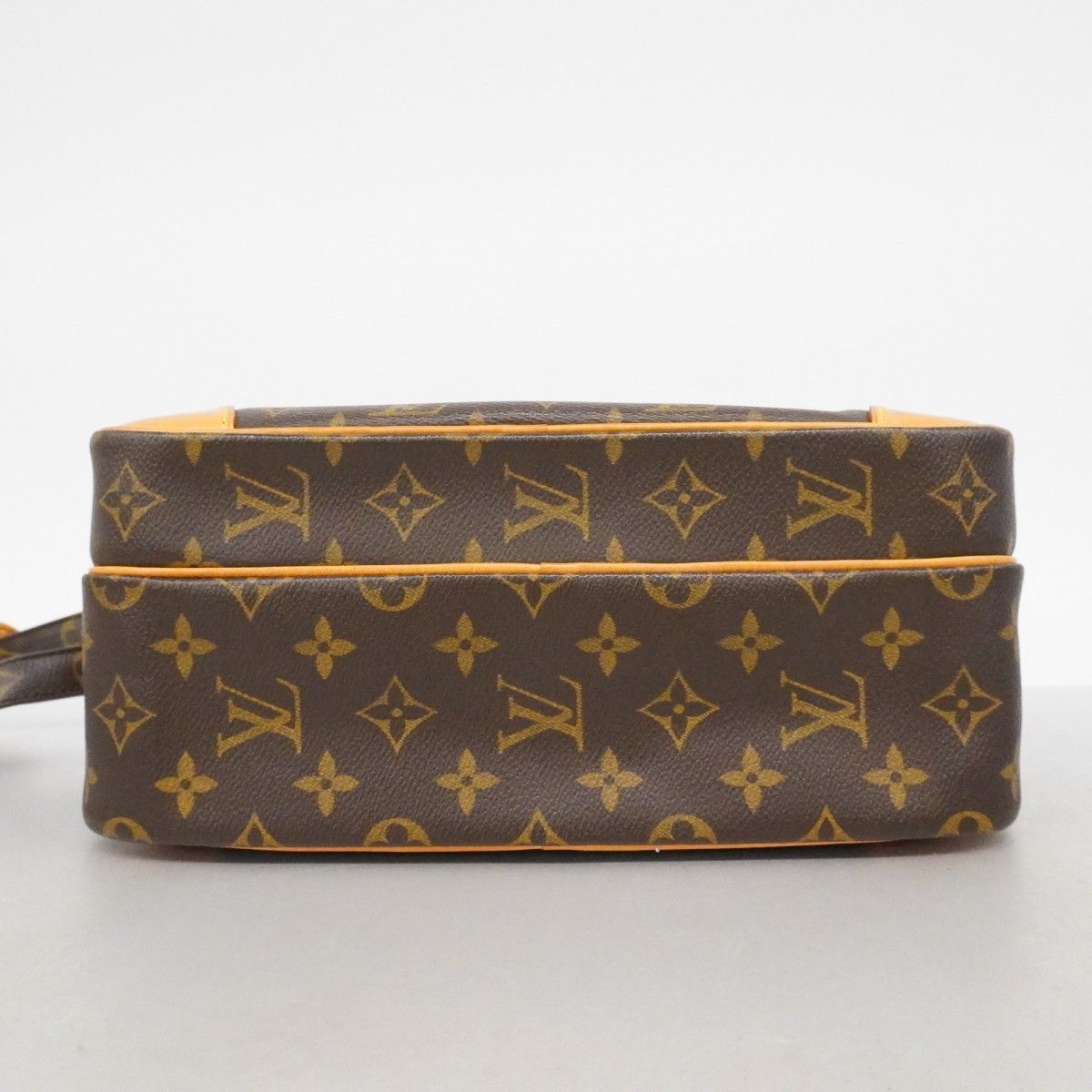 Louis Vuitton Shoulder Bag Monogram Nile Brown — view 3