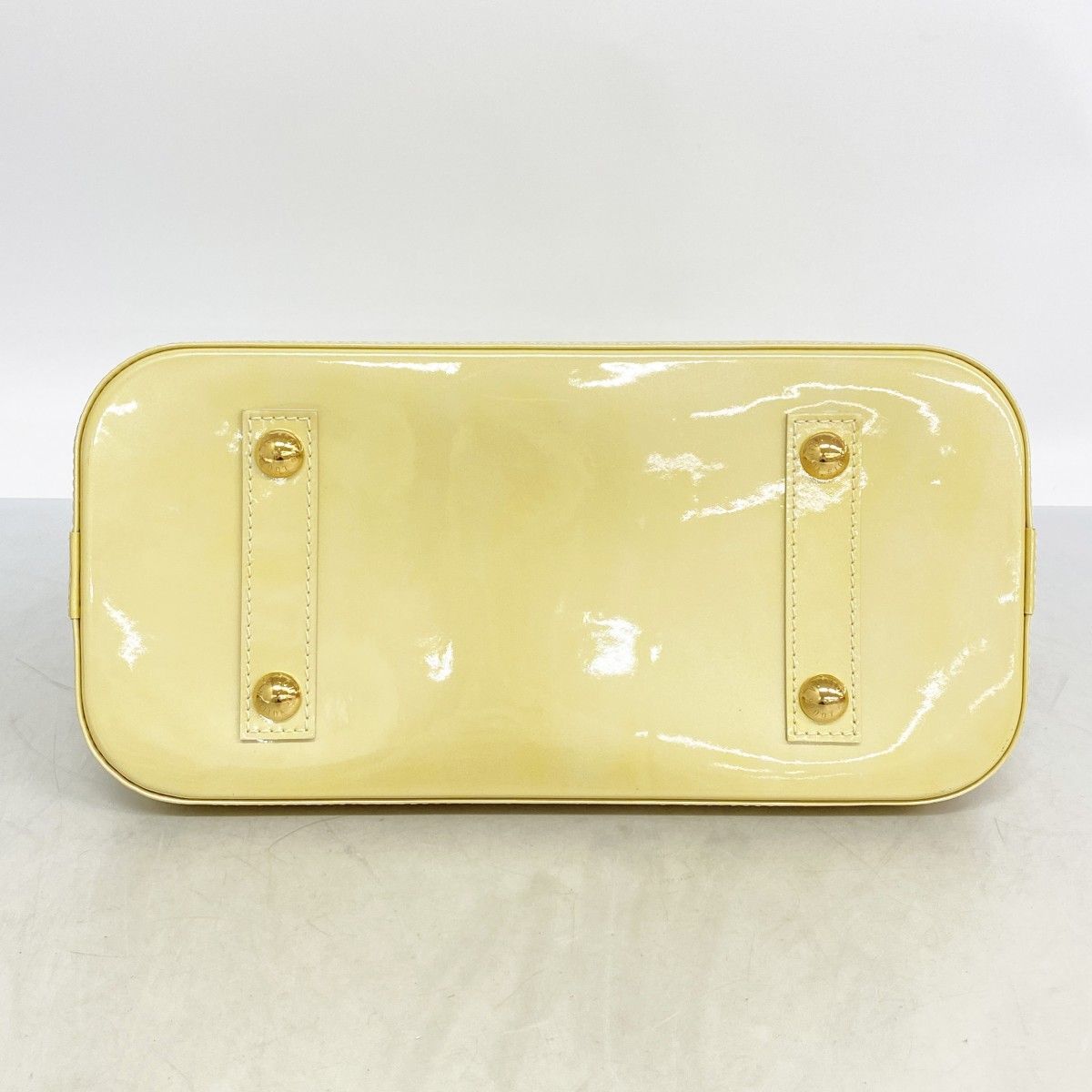 Louis Vuitton Handbag Vernis Alma PM Blanc Corail — view 3