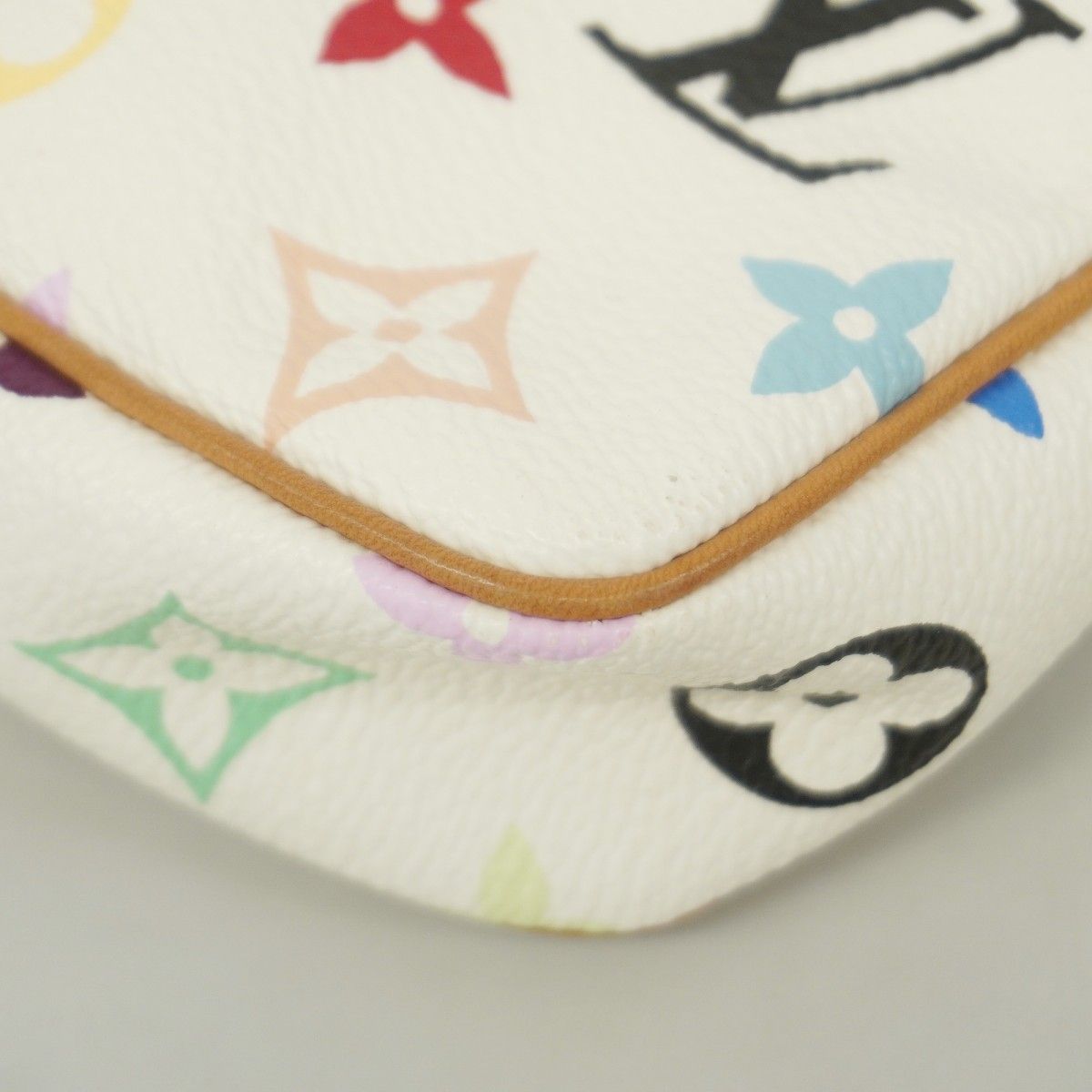 Louis Vuitton Pouch Monogram Multicolor Pochette Blanc — view 7
