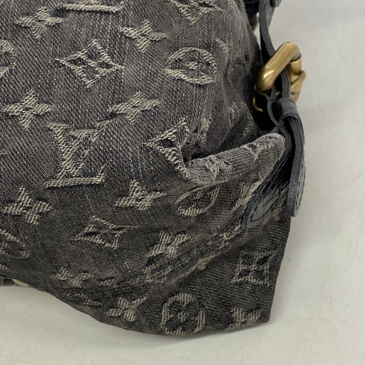 Louis Vuitton Handbag Monogram Denim Neocavi Noir — view 6