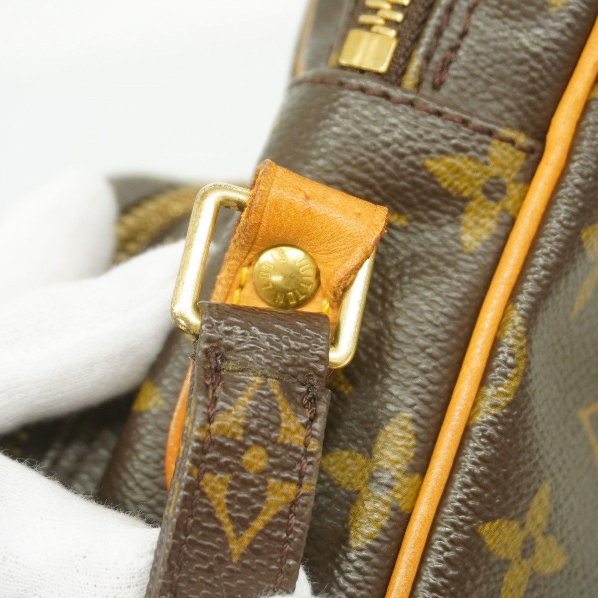 Louis Vuitton Shoulder Bag Monogram Amazon Brown — view 6