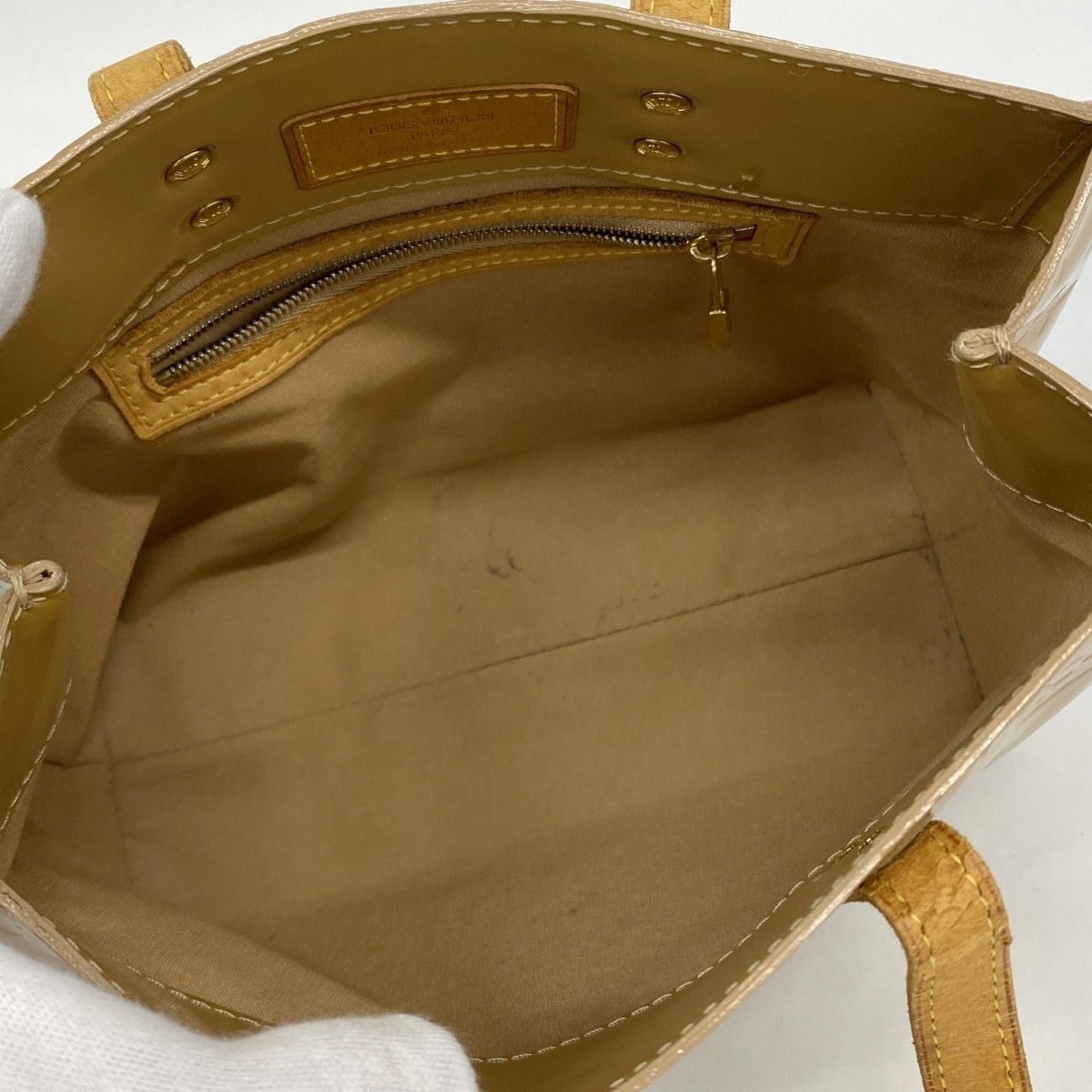 Louis Vuitton Handbag Vernis Reed PM Noisette — view 4