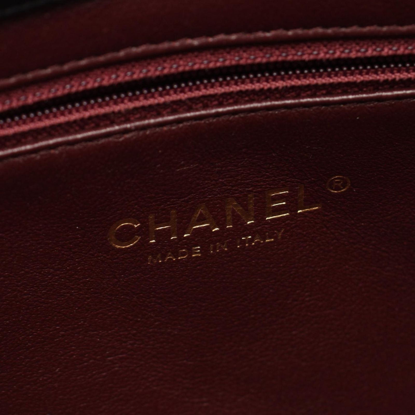 Chanel Shoulder Bag Quilted Black Lambskin Diamond Stitch Chain — view 4