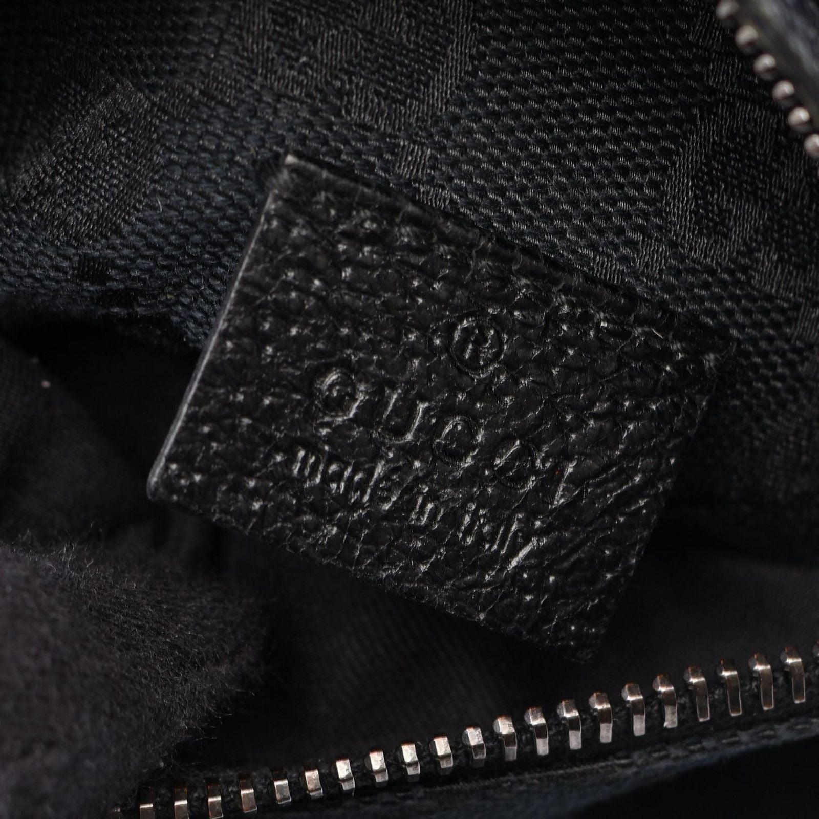 Gucci Waist Bag GG Canvas Black — view 4