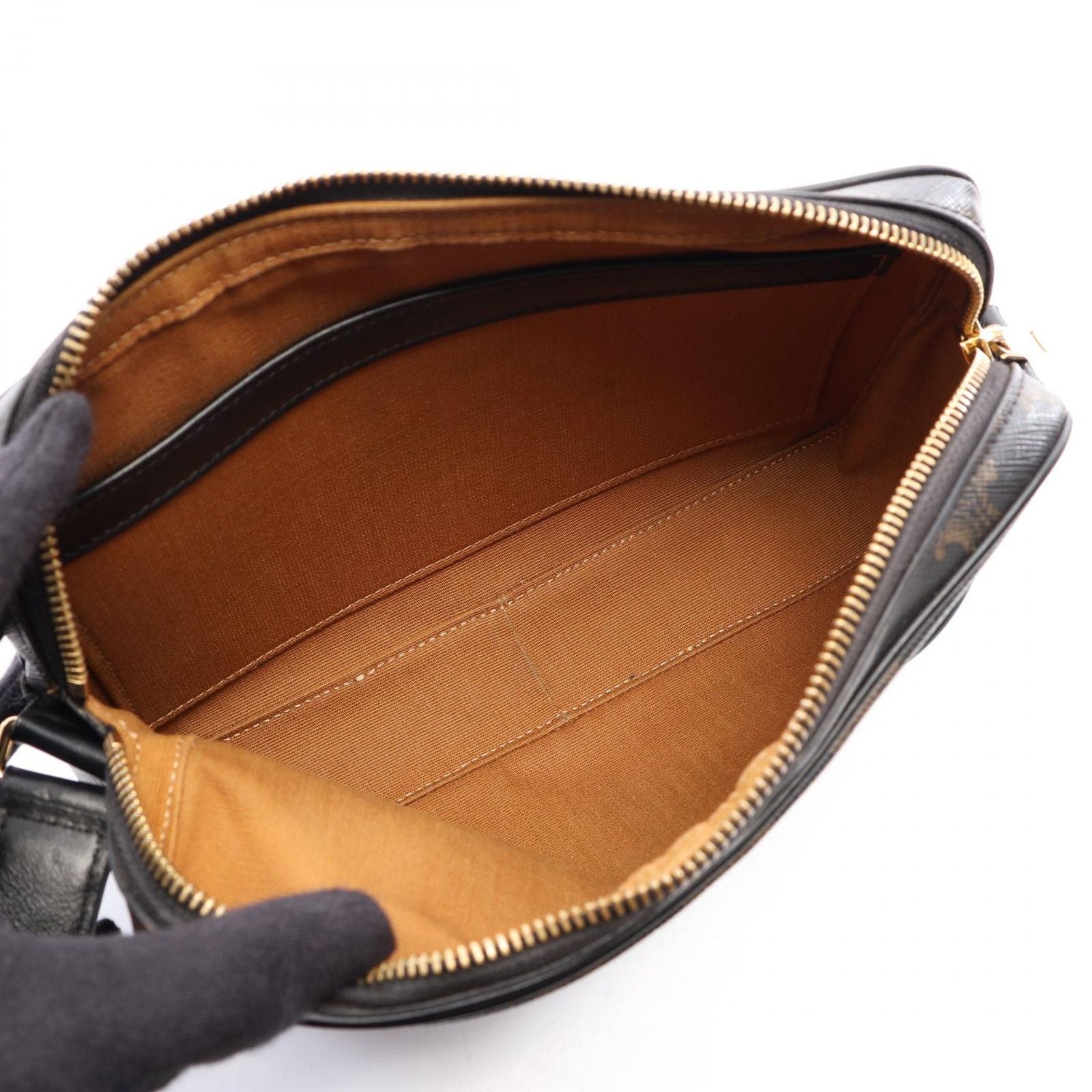 Celine Shoulder Bag Triomphe Black Canvas Leather — view 3