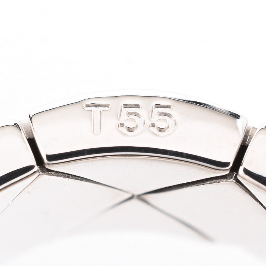 Chanel Ring Quilted White Gold