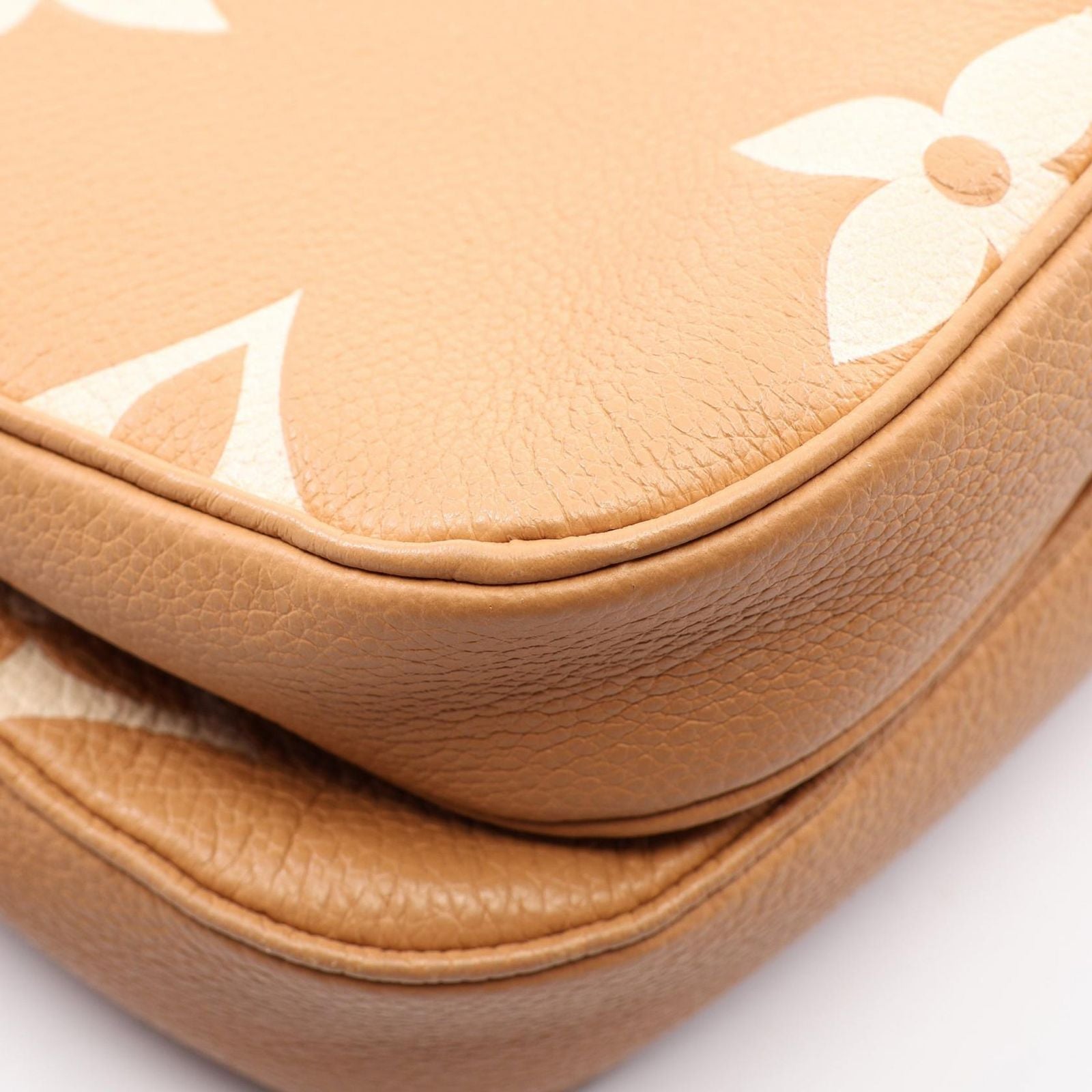 Louis Vuitton Shoulder Bag Multy Pochette Bicolor Arizona Beige Leather — view 5