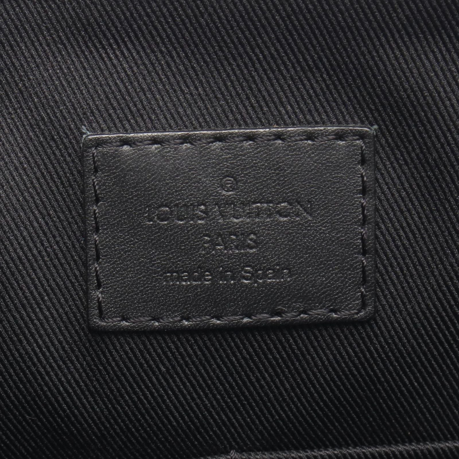 Louis Vuitton Shoulder Bag Discovery Messenger PM Astral Leather — view 4