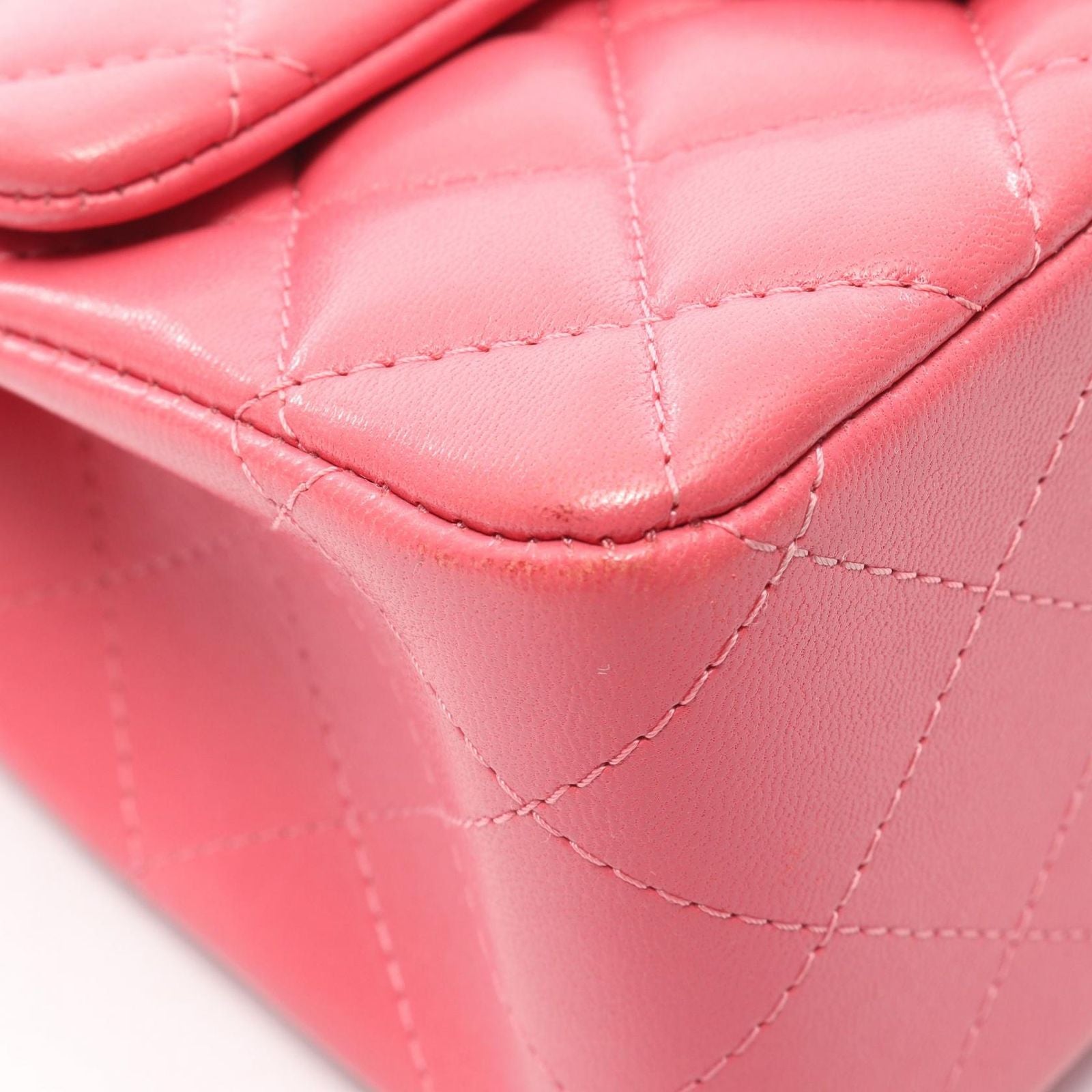 Chanel Shoulder Bag Mini Quilted Pink Lambskin Chain — view 7