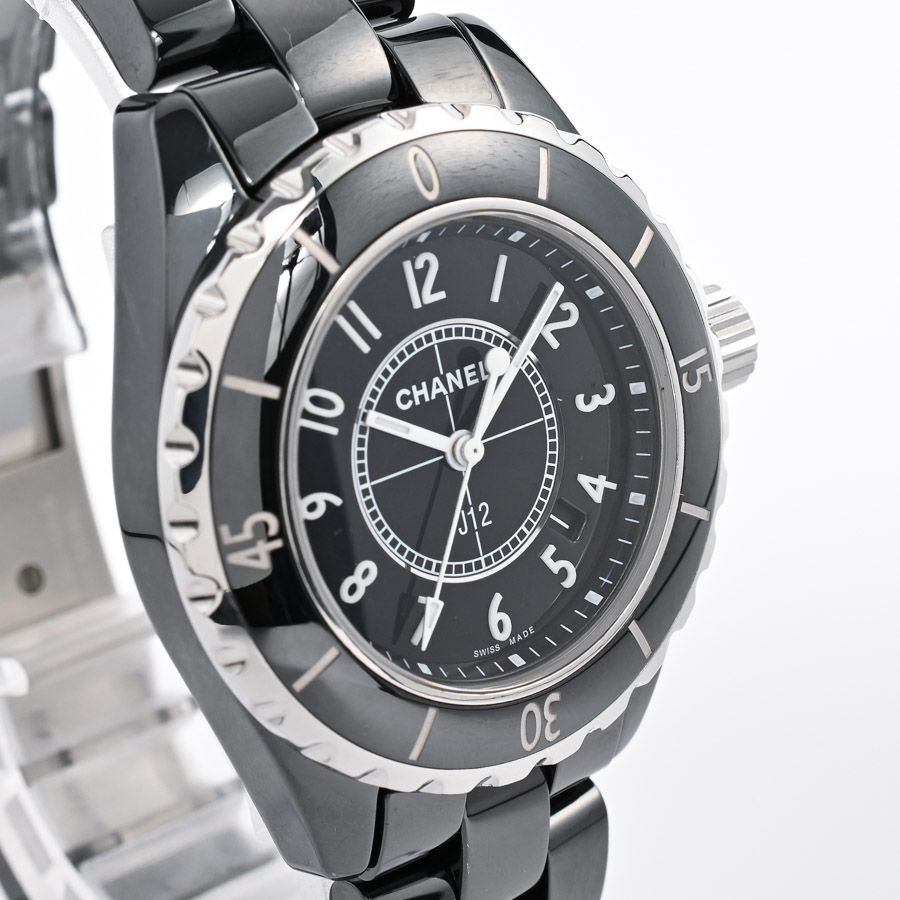 Chanel Watch 33 Black — view 4