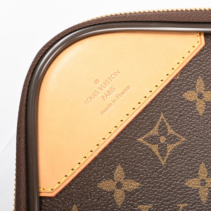 Louis Vuitton Travel Bag Pegase 45 — view 9