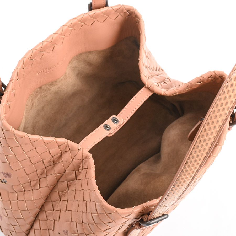 Bottega Veneta Handbag Pink — view 4