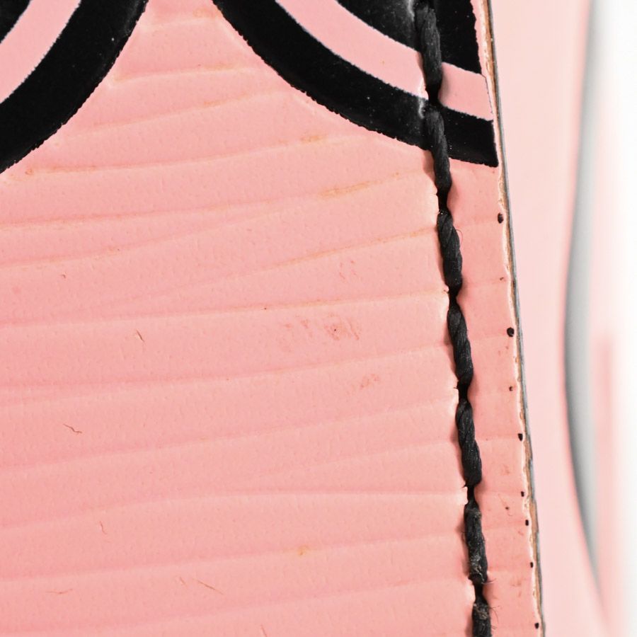 Louis Vuitton Shoulder Bag Twist — view 7