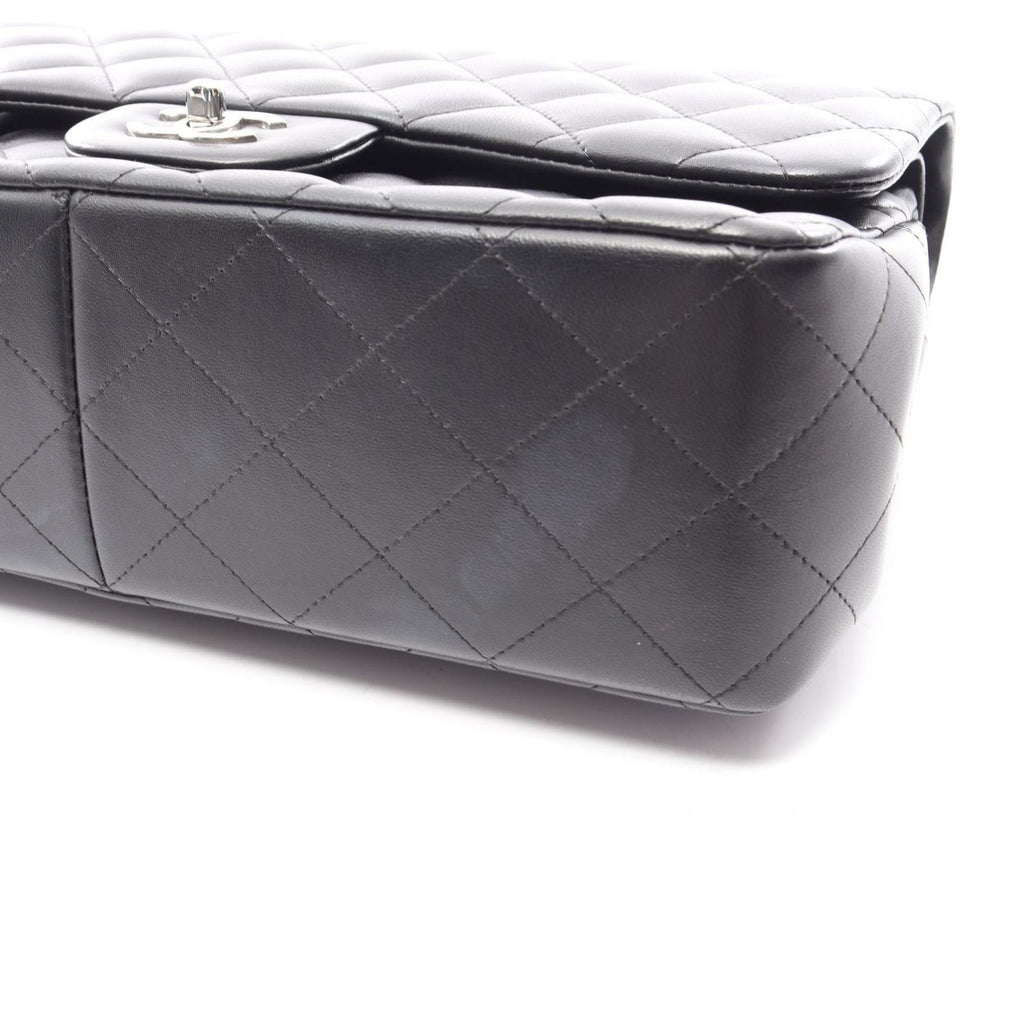Chanel Shoulder Bag Maxi Quilted 30 Classic Large Double Flap Black Lambskin — view 9