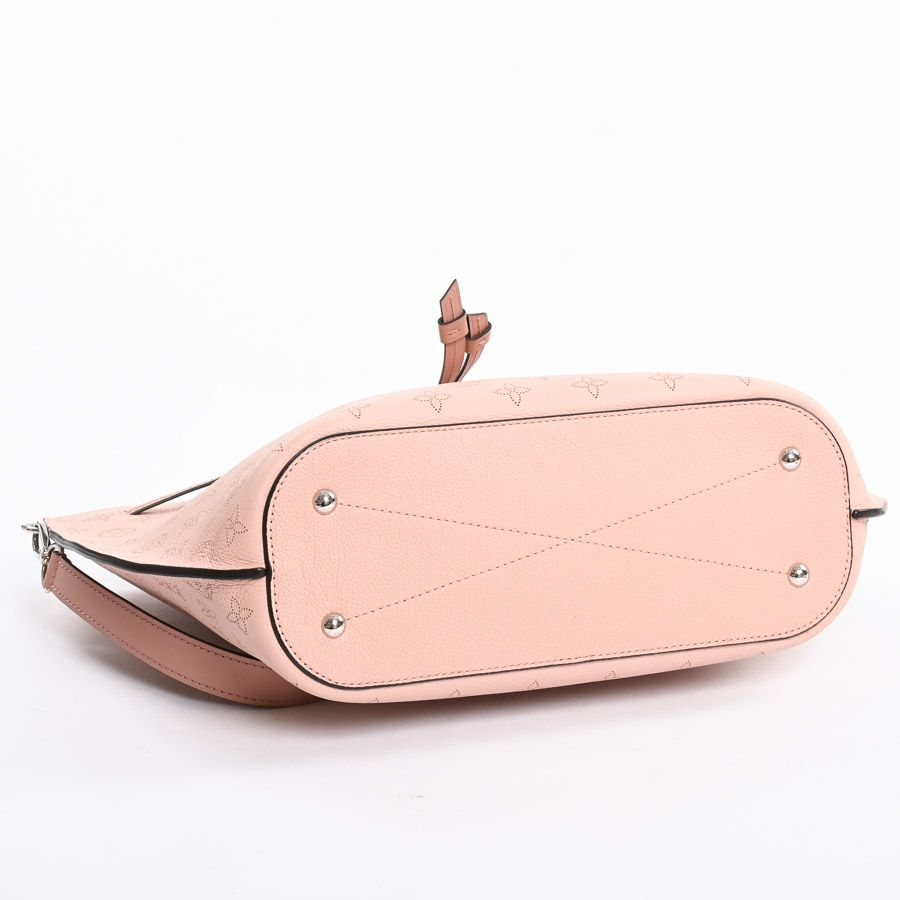 Louis Vuitton Handbag Girolatta — view 5