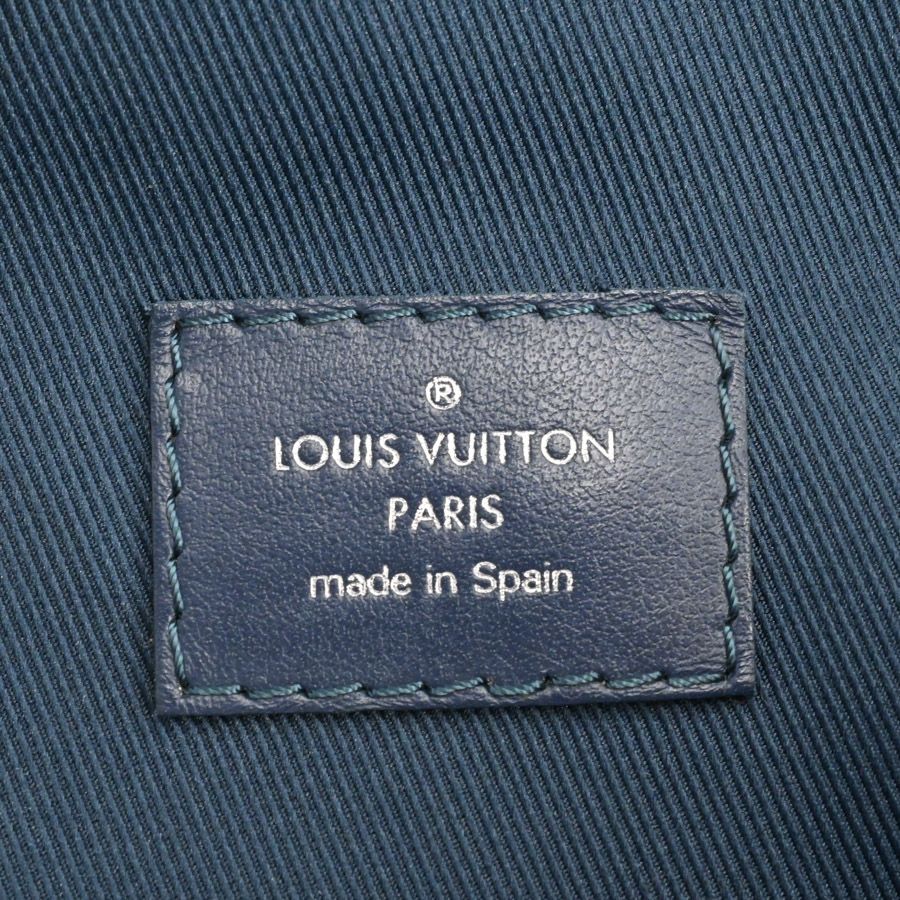 Louis Vuitton Belt Bag Discovery PM — view 6