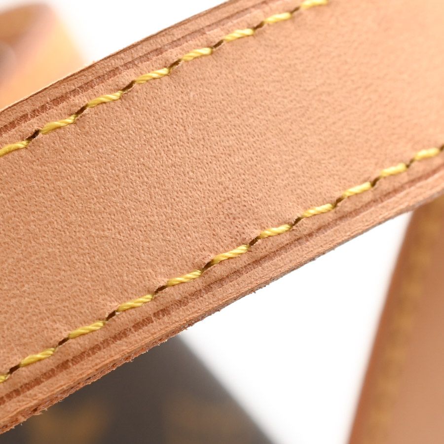 Louis Vuitton Tote Batignolles Oriental — view 8