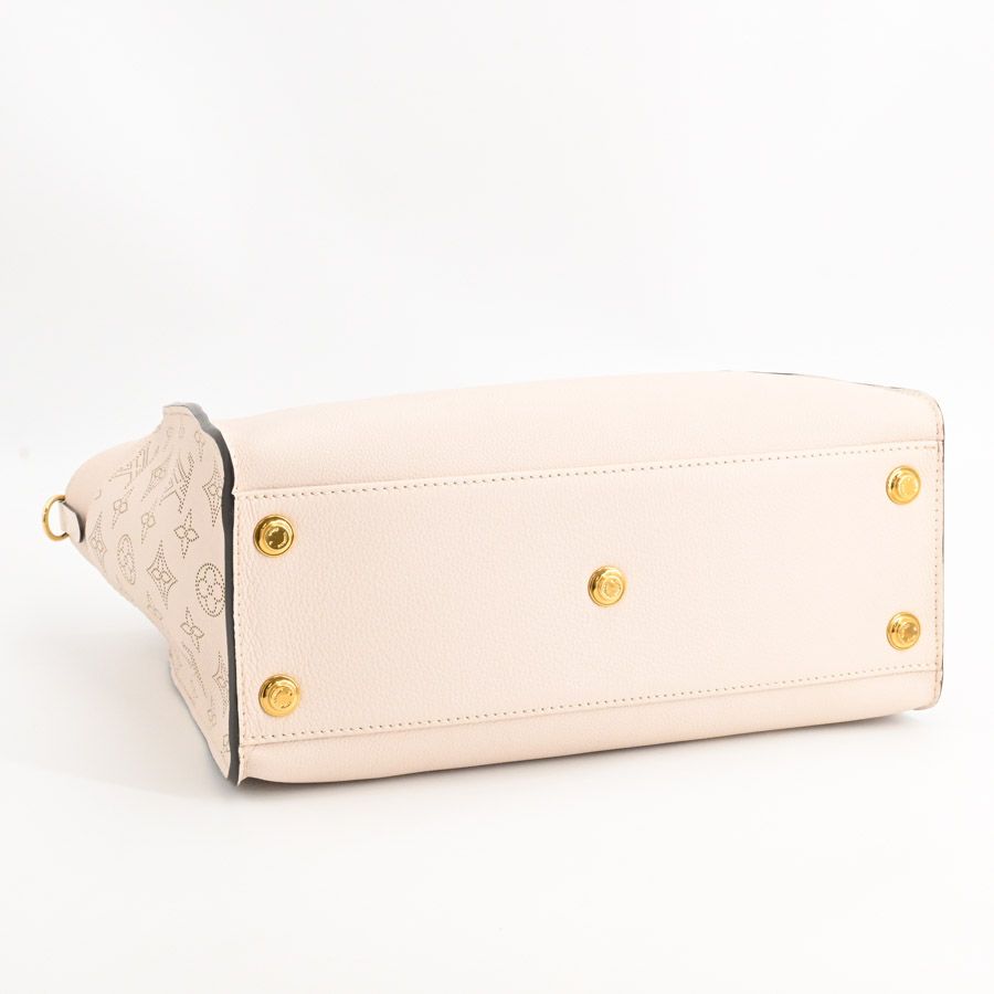 Louis Vuitton Handbag on My Side — view 5