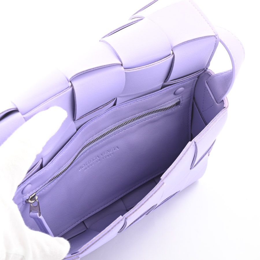 Bottega Veneta Shoulder Bag Cassette — view 4