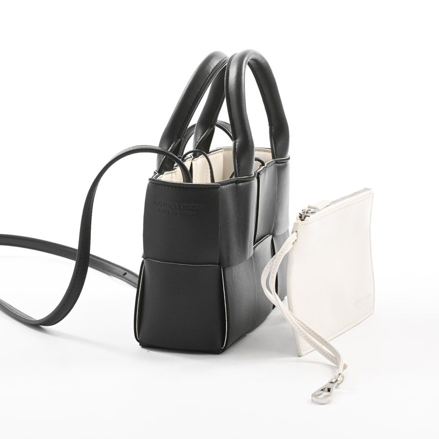 Bottega Veneta Handbag Candy Arco Tote — view 2
