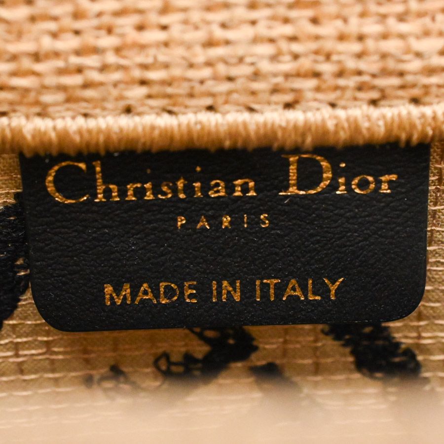 Dior Tote Book Cream — view 6