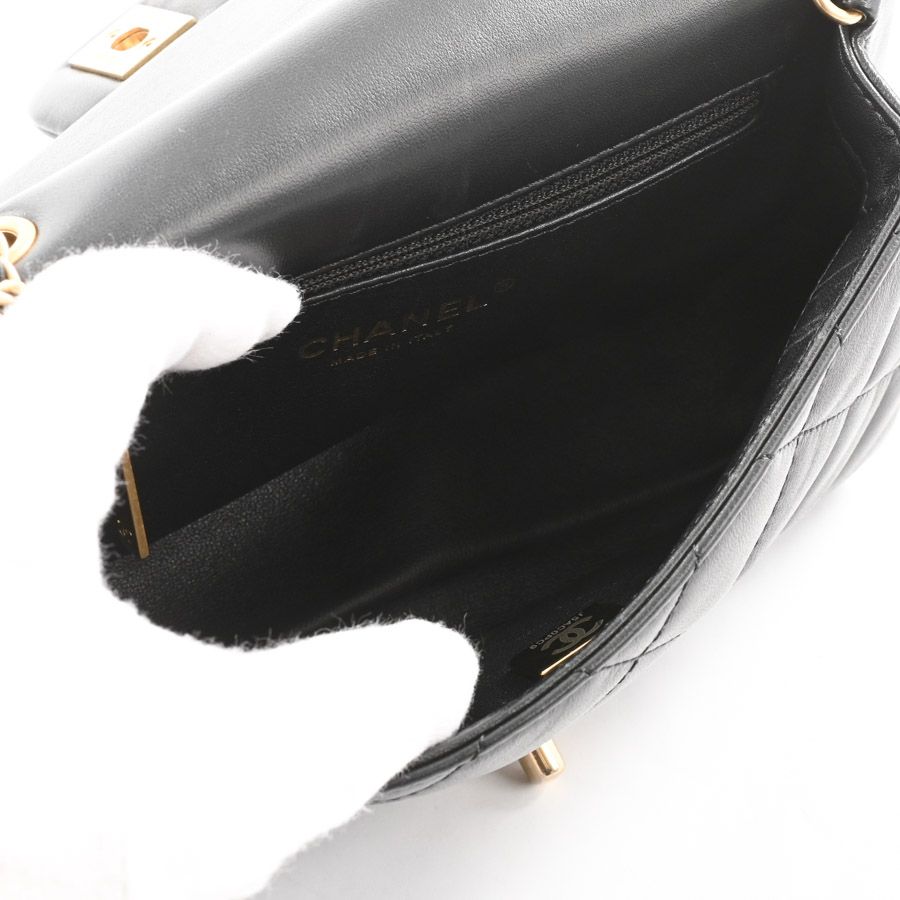 Chanel Shoulder Bag Mini Flap — view 4