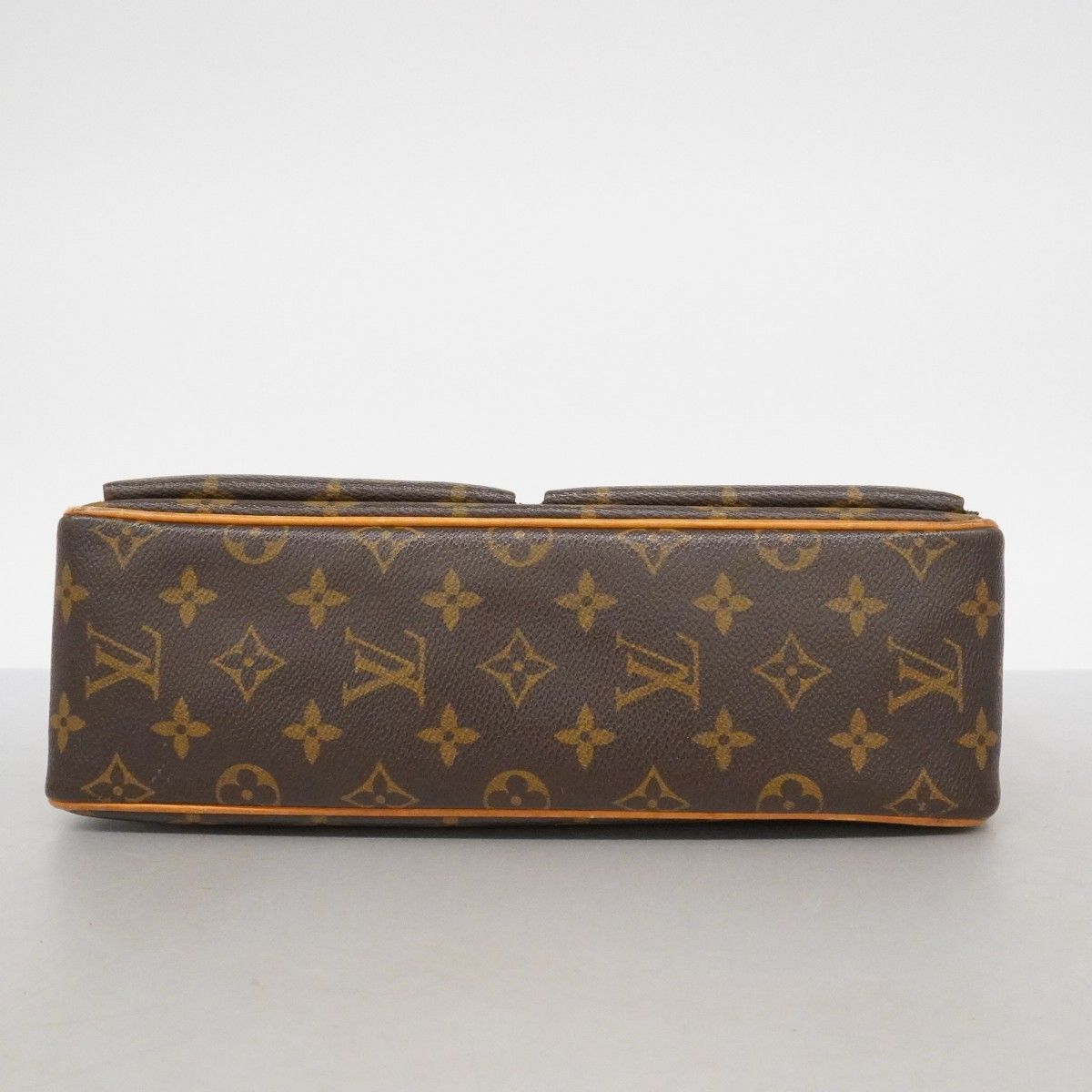 Louis Vuitton Shoulder Bag Monogram Viva Cite Brown — view 3