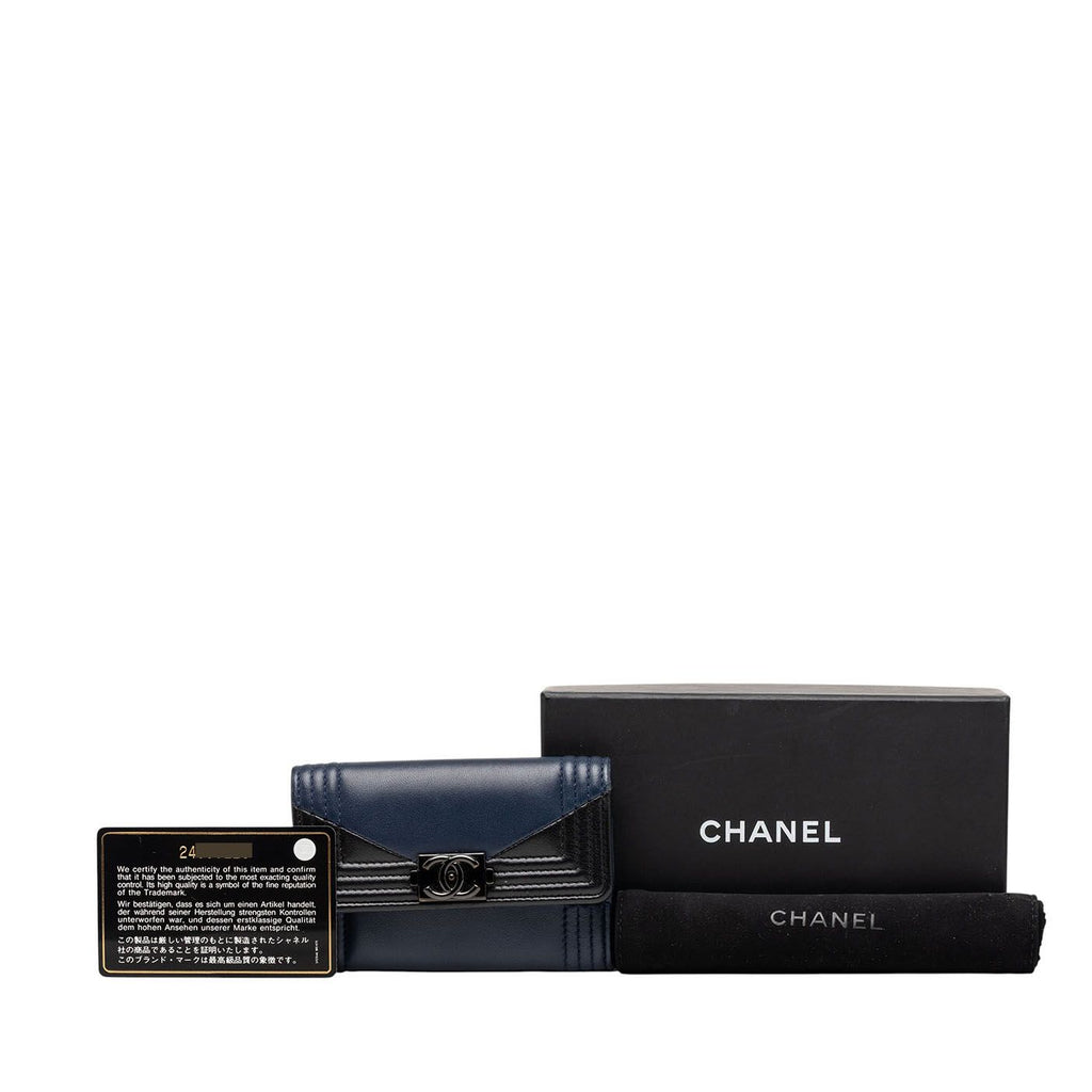 Chanel CC Logo Boy Card Case Business Holder Navy Black Lambskin — view 8