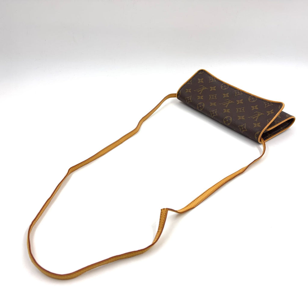 Louis Vuitton Pochette Twin GM Monogram Leather Brown Light Shoulder Bag Gold — view 5