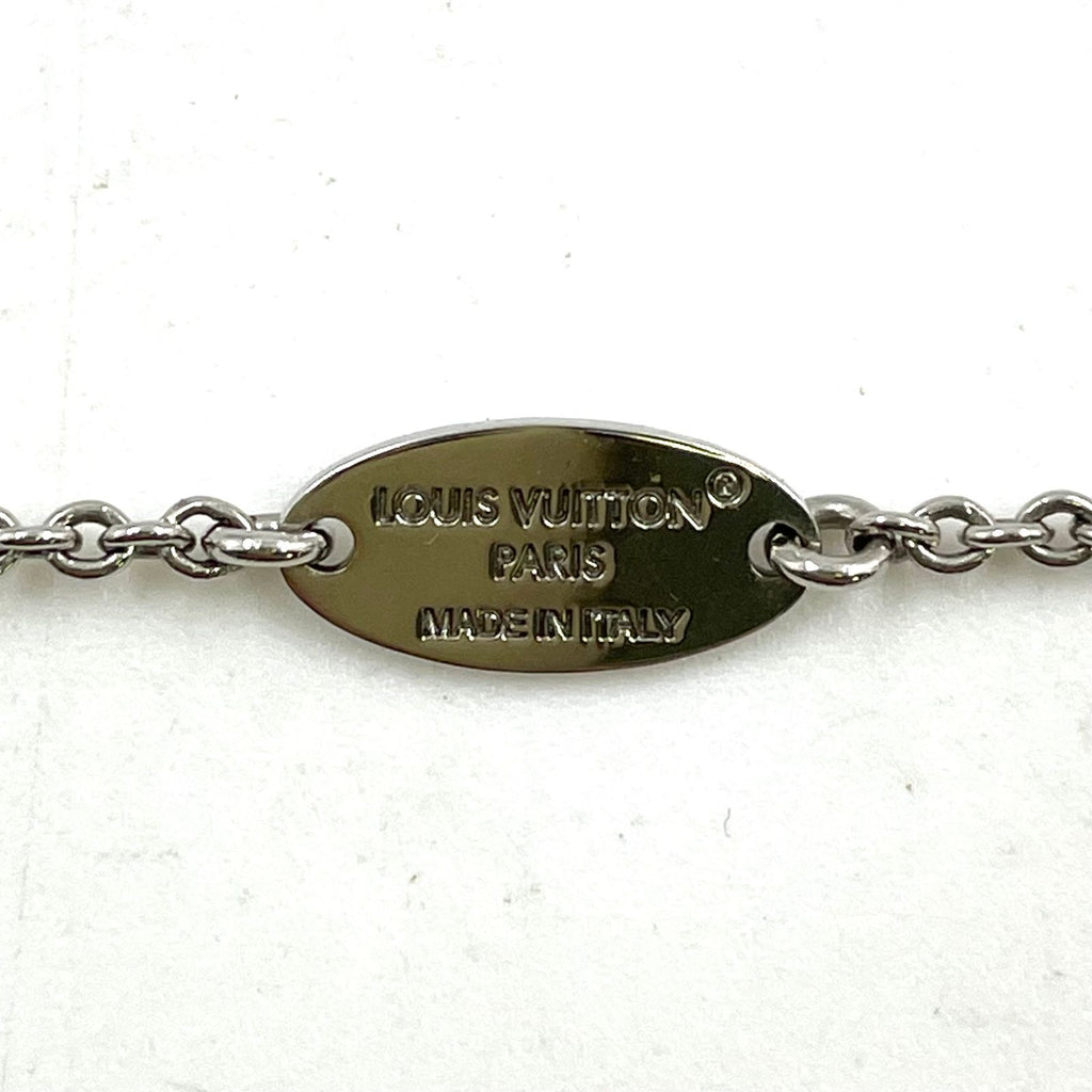 Louis Vuitton Essential Metal Silver Necklace — view 4