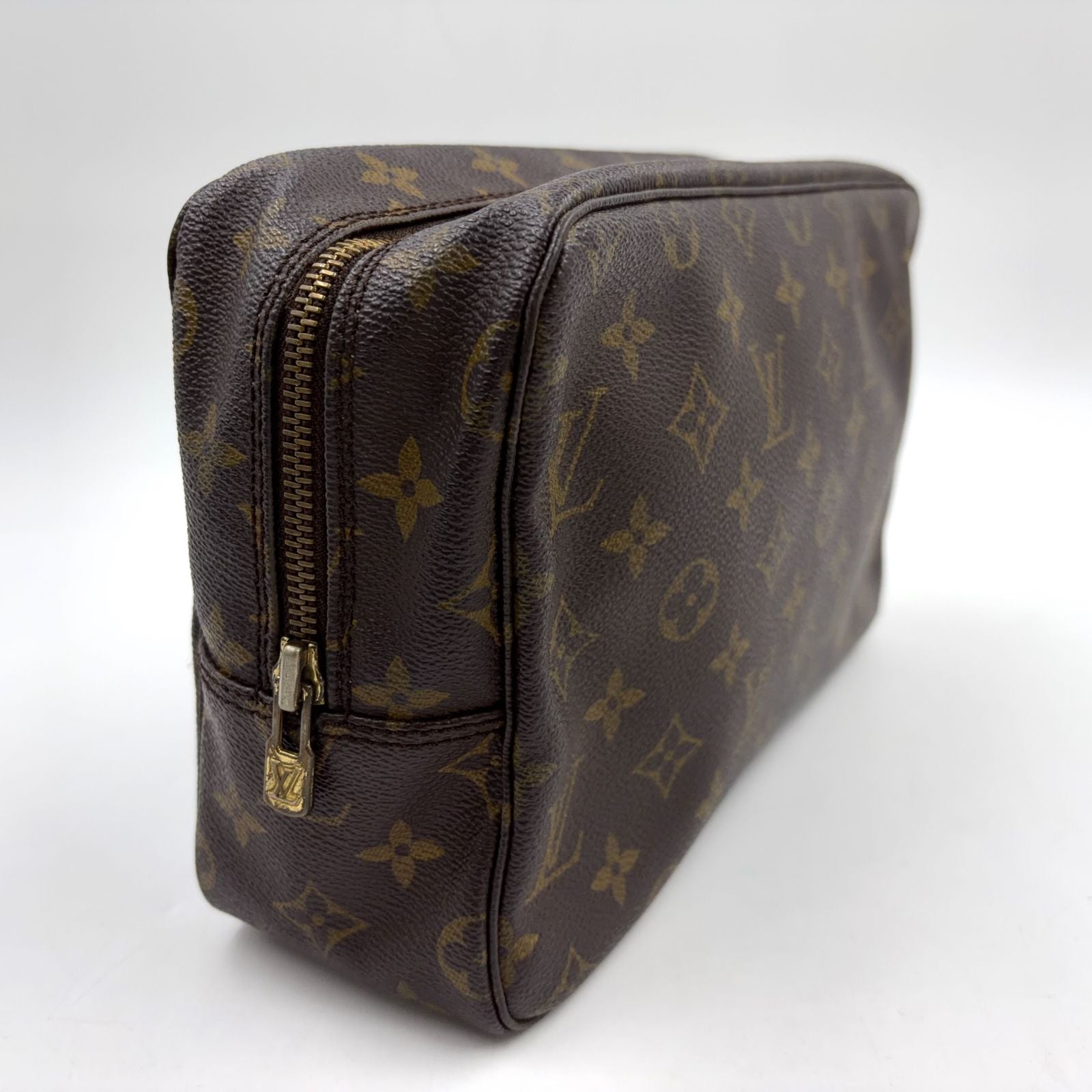 Louis Vuitton Trousse Toilette 28 Monogram Brown Cosmetic Pouch Gold — view 7