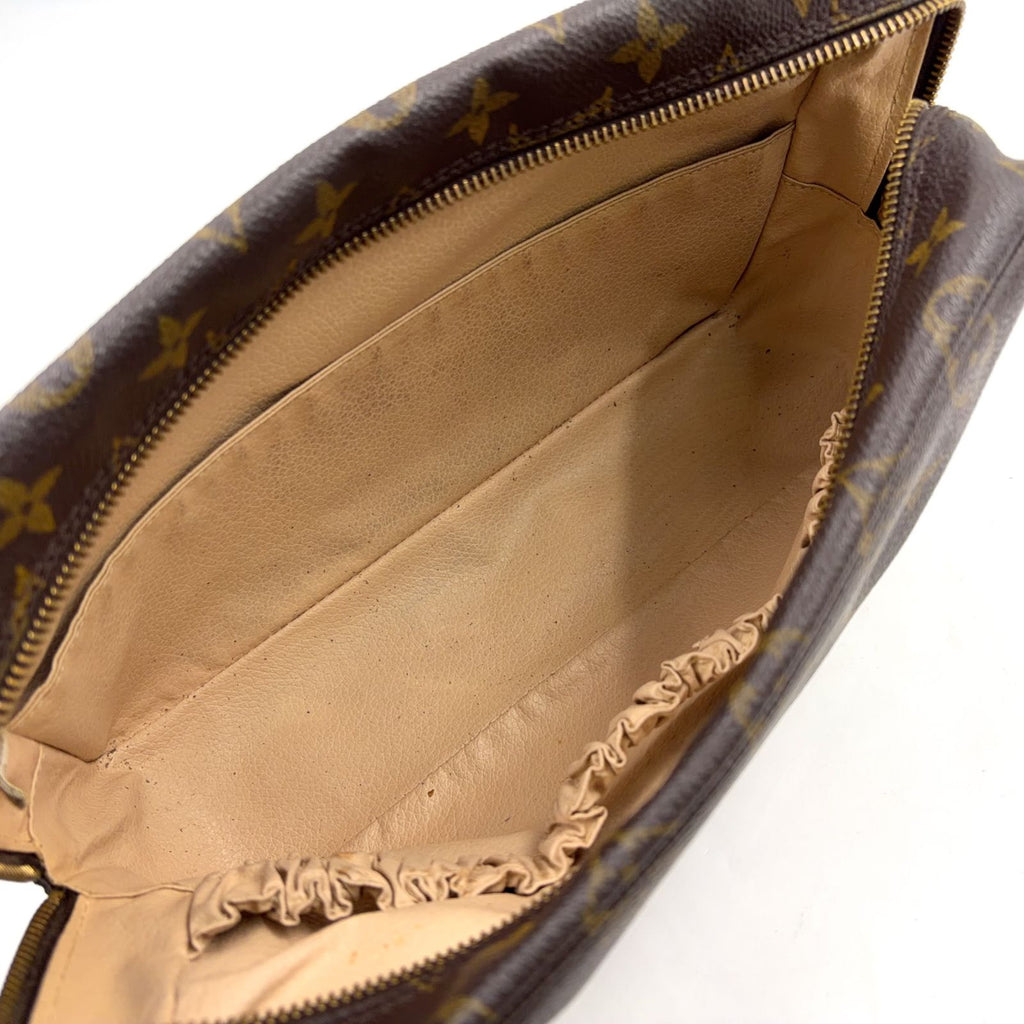 Louis Vuitton Trousse Toilette 28 Monogram Brown Cosmetic Pouch Gold — view 3