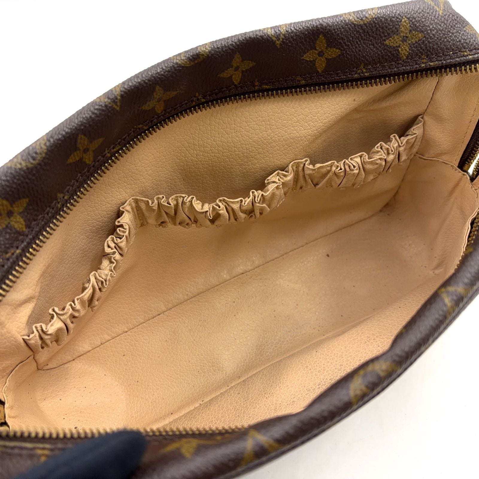 Louis Vuitton Trousse Toilette 28 Monogram Brown Cosmetic Pouch Gold — view 9