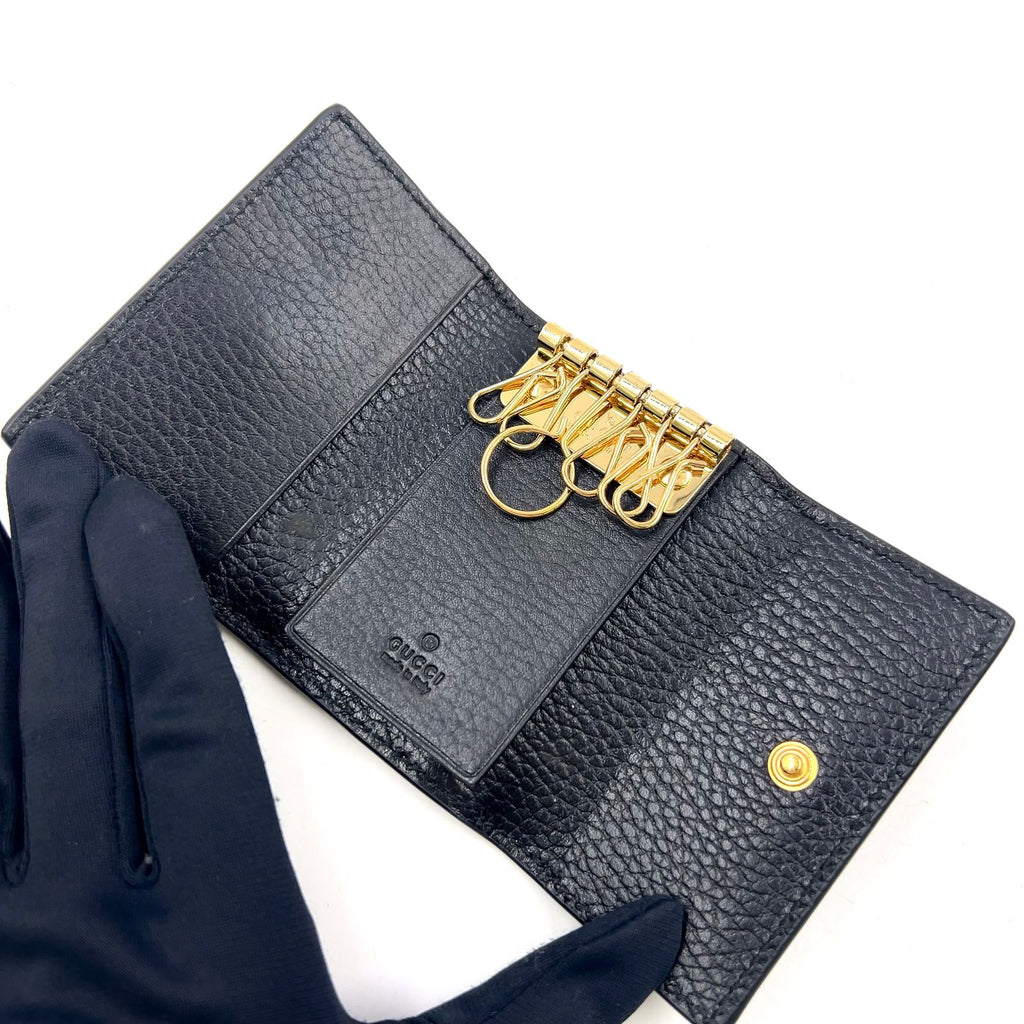 Gucci GG Marmont Petit Leather Black Beige Key Case Gold Key Holder — view 3