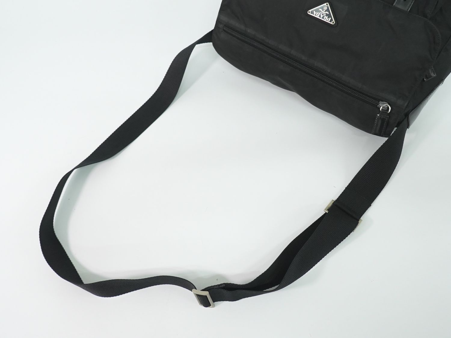 Prada Nylon Shoulder Bag Pochette Black — view 4