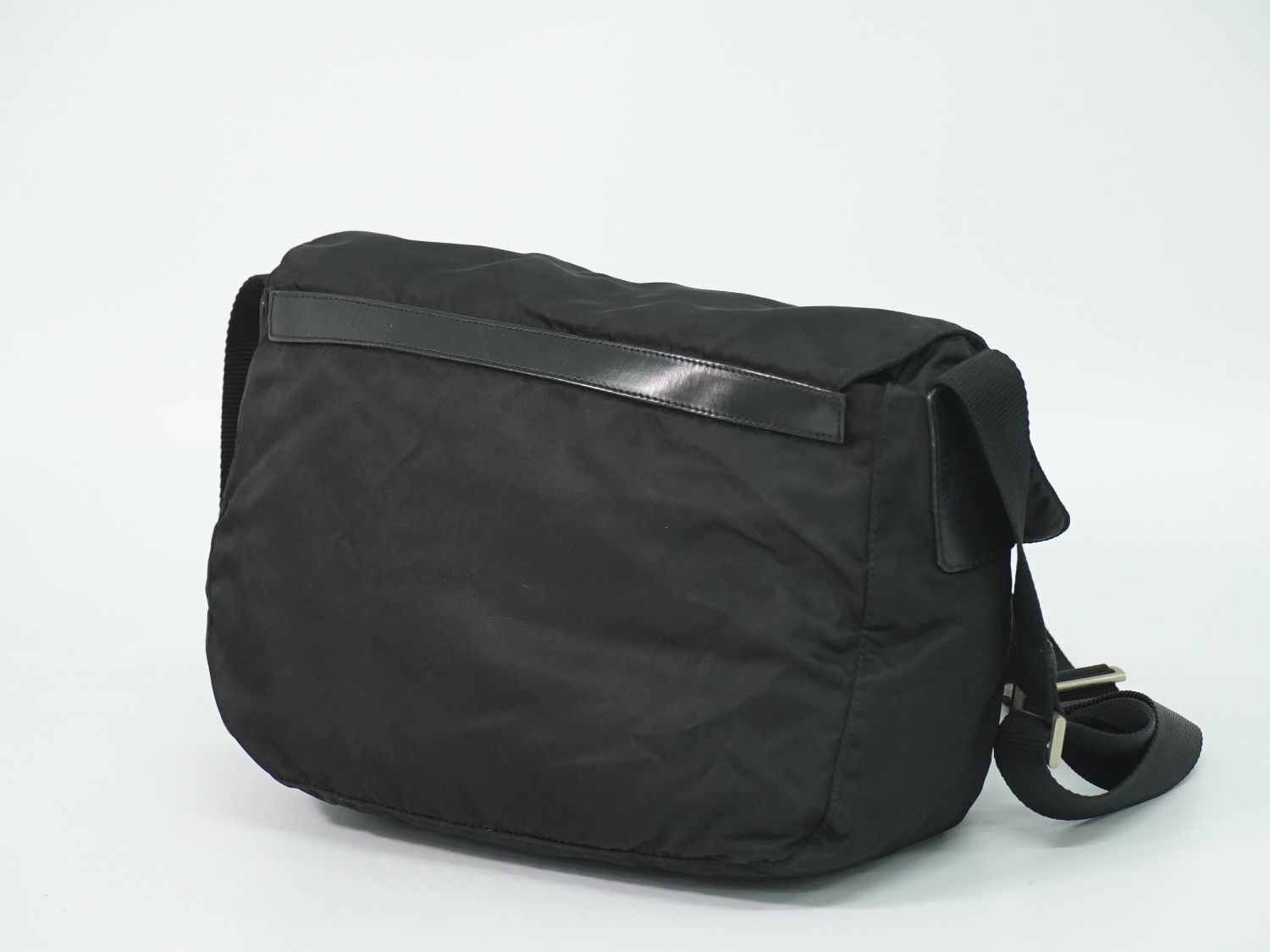 Prada Nylon Shoulder Bag Pochette Black — view 2