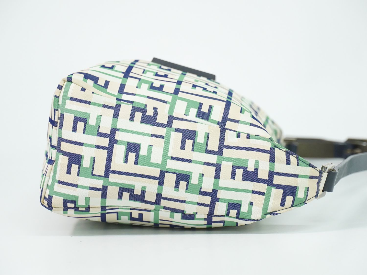 Fendi Mamma Bucket Zucca Shoulder Bag Canvas Multicolor — view 4