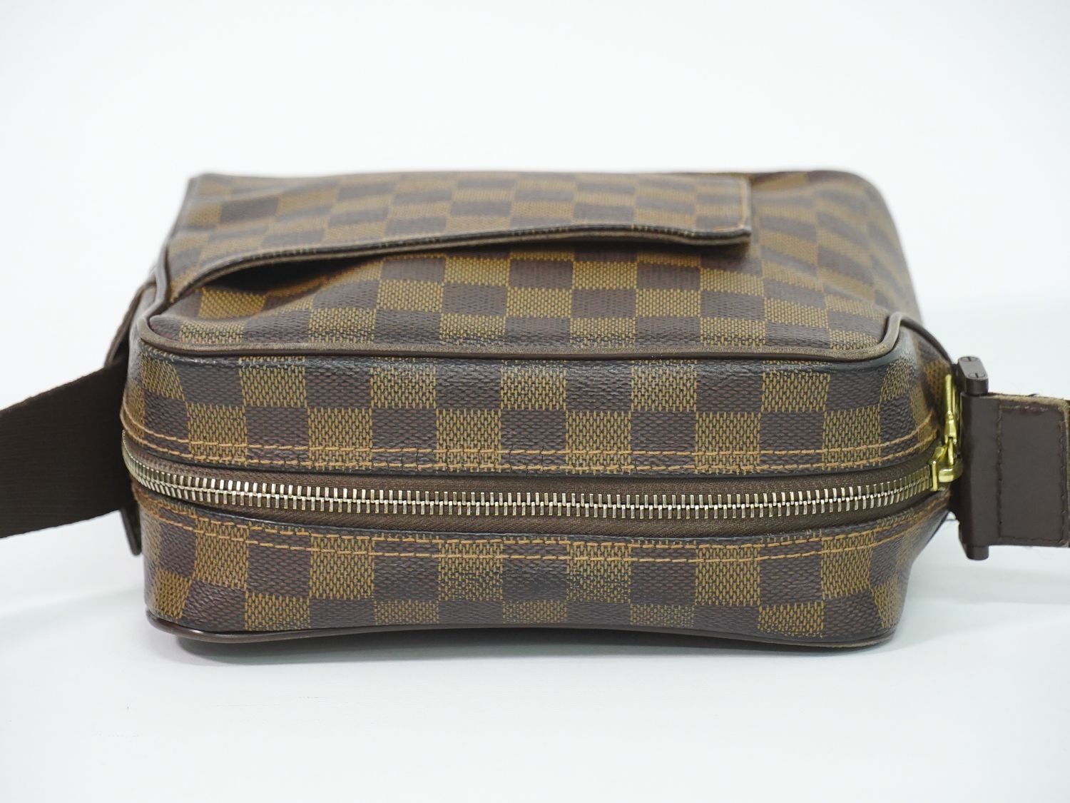 Louis Vuitton LV Olaf PM Damier Ebene Shoulder Bag Pochette Brown Olav — view 5
