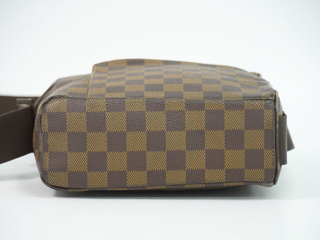 Louis Vuitton LV Olaf PM Damier Ebene Shoulder Bag Pochette Brown Olav — view 3