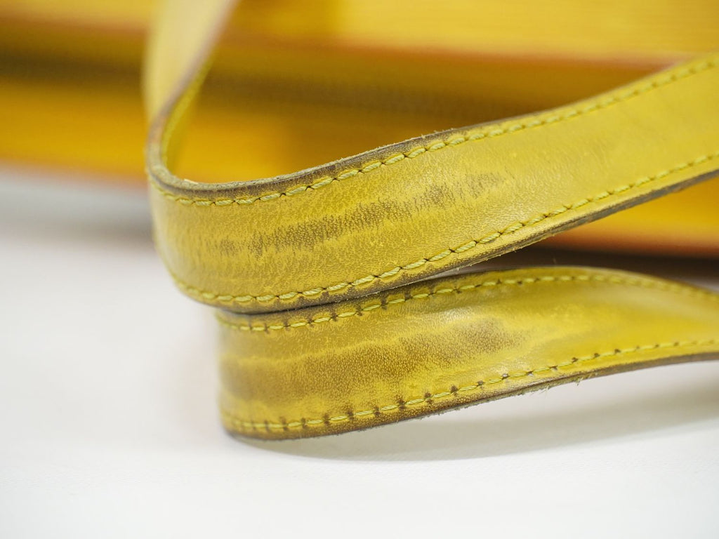 Louis Vuitton LV Saint Jacques Epi Leather Handbag Yellow — view 5