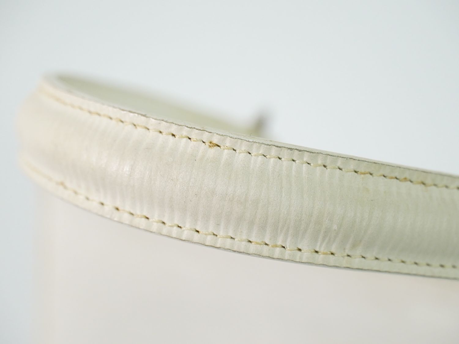 Fendi Logo Handbag Leather White — view 6
