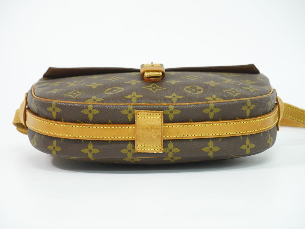 Louis Vuitton LV Jeune Fille Monogram Shoulder Bag Pochette Brown — view 3