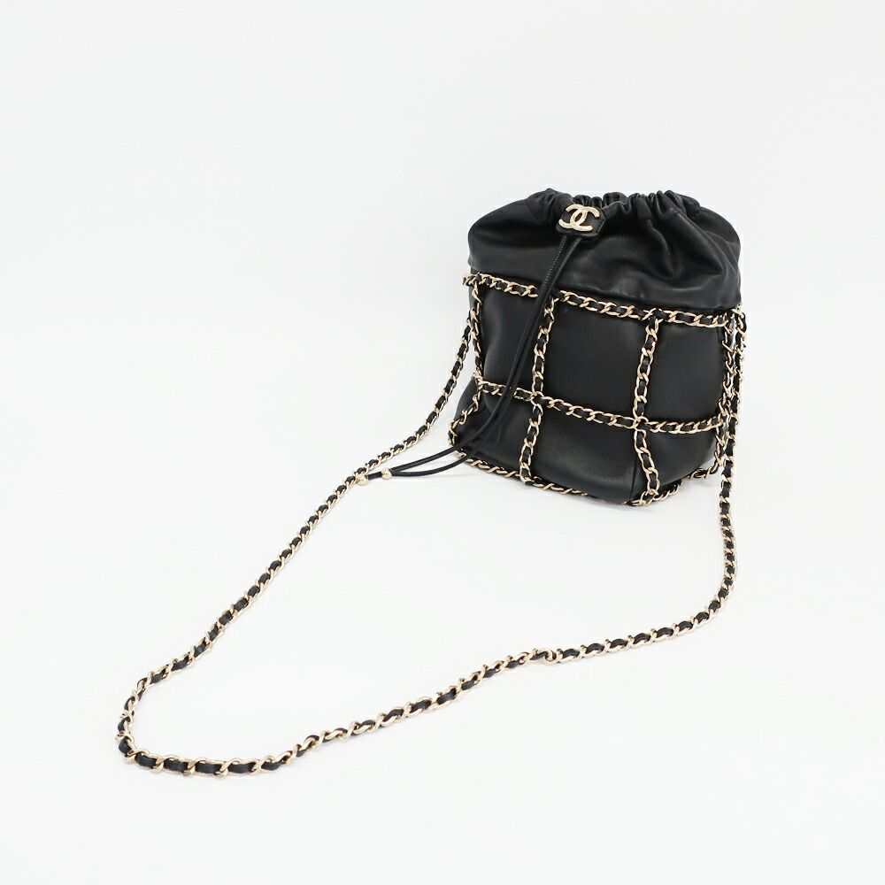 Chanel Ten Bucket Bag Chain Lambskin Black Gold CC Logo — view 9