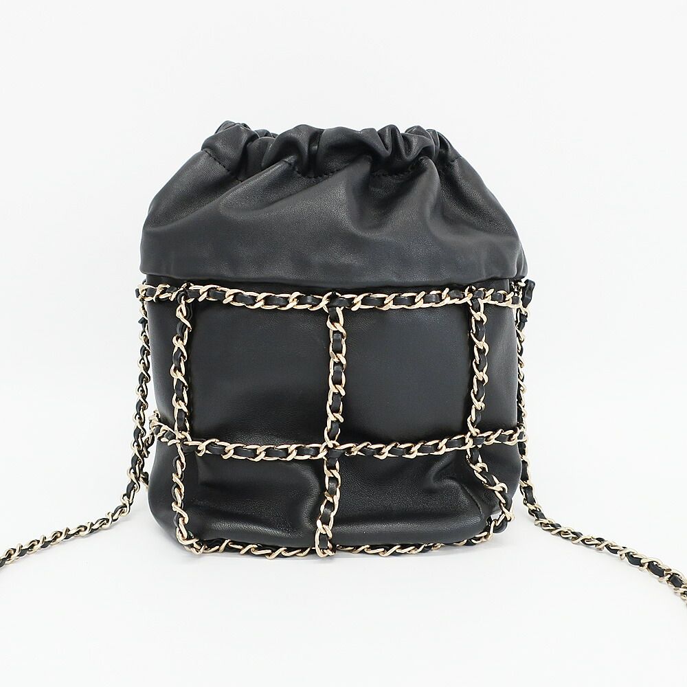 Chanel Ten Bucket Bag Chain Lambskin Black Gold CC Logo — view 2