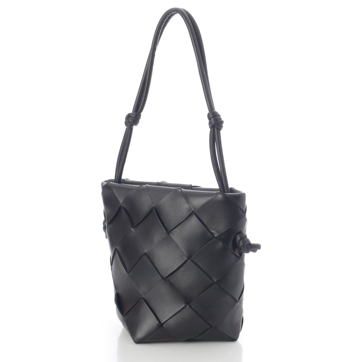 Bottega Venetas Club Maxi Intrecciato Leather Bucket Handbag Black — view 2