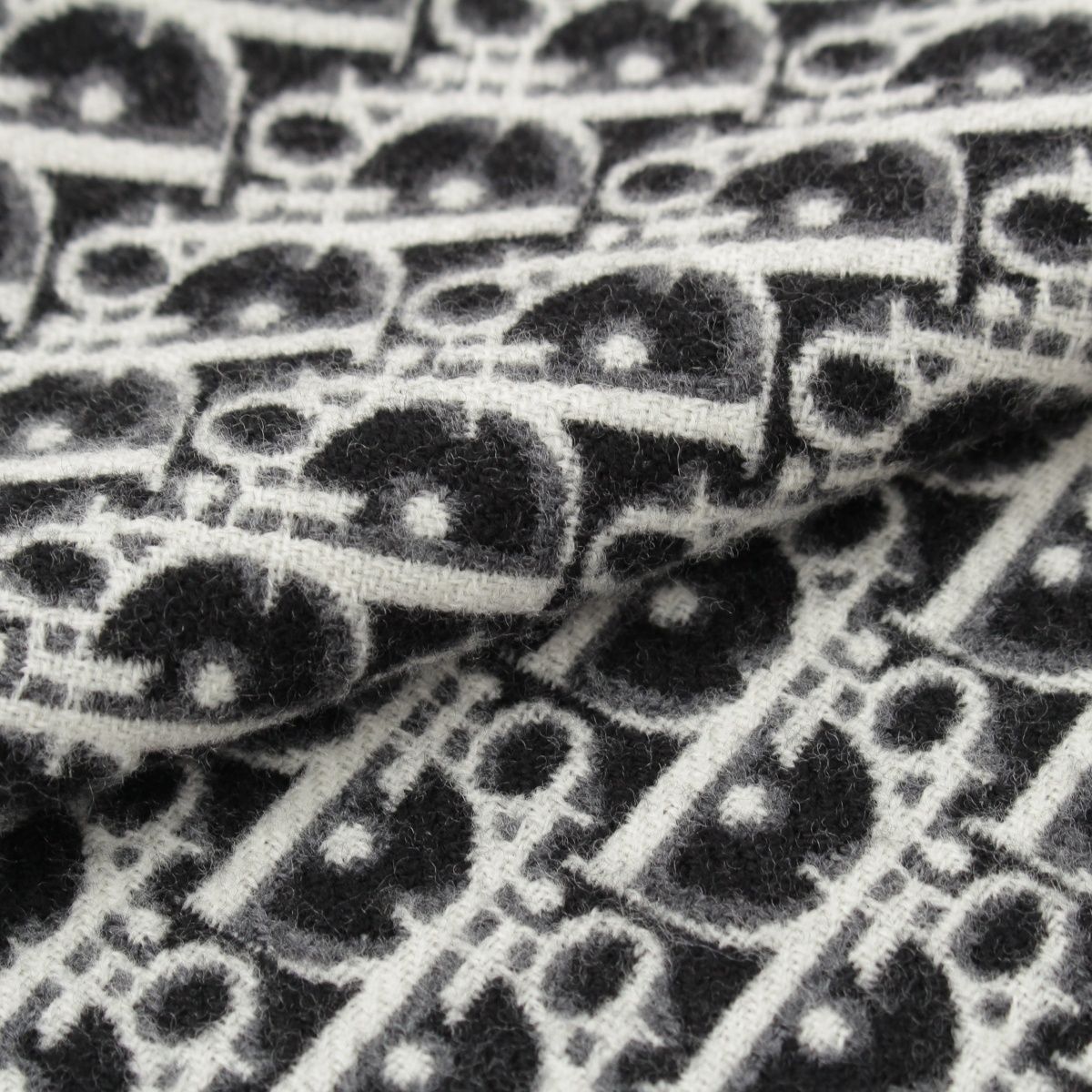 Dior Oblique Wool Reversible Large Black Gray Shoulder — view 5