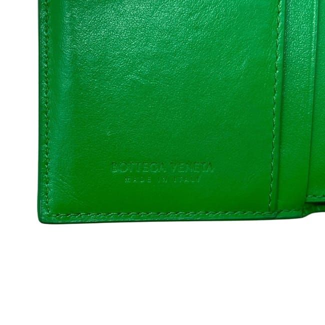 Bottega Veneta Bifold Wallet Green Maxi Intrecciato Compact Leather — view 4