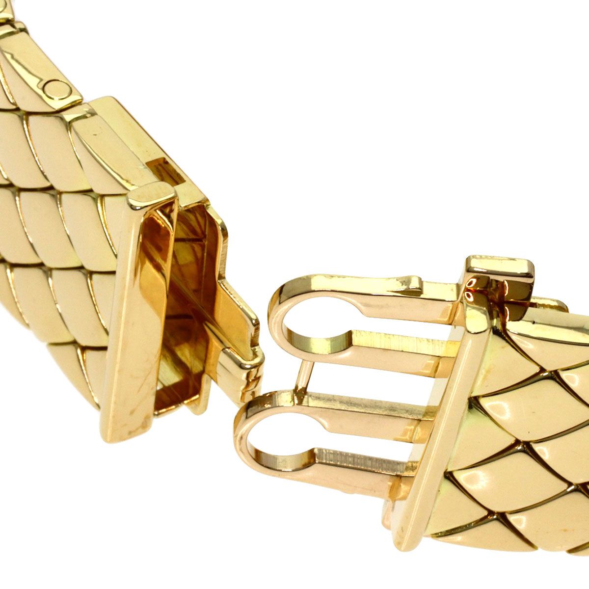 Chanel Quilted Watch 18k Yellow Gold — view 7
